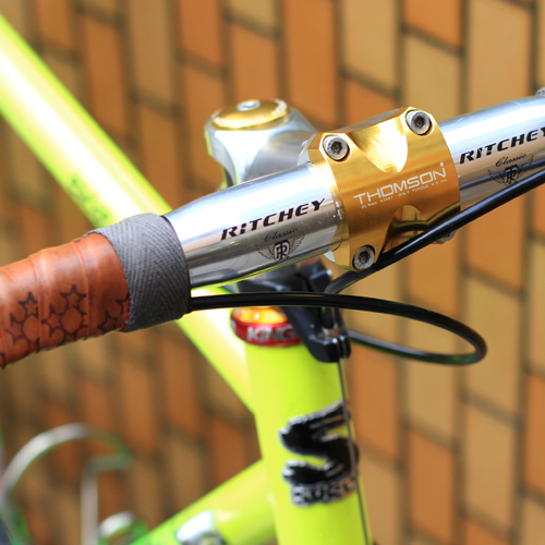 BLUE LUG / *THOMSON* X4 dress up kit (gold)