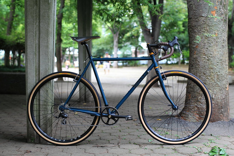 Blue lug Surly 福岡直接取りのみ(福岡県内,北九州市内まで配達可) Blue lug Surly 福岡直接取りのみ(福岡県内,北九州市内まで配達可)