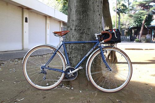 SURLY* cross-check / BUILT BY BLUE LUG - CUSTOMER'S BIKE CATALOG 