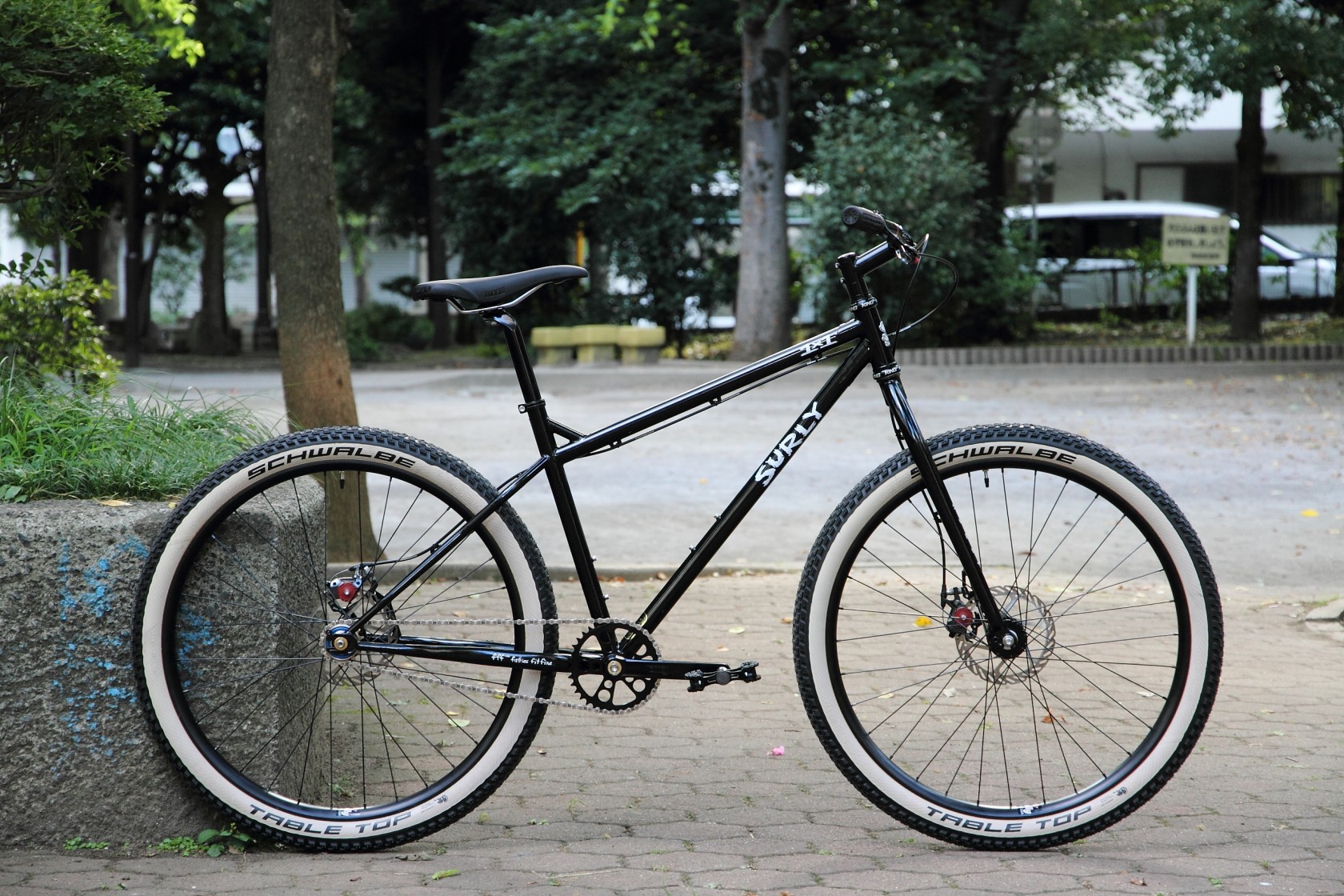 SURLY* 1×1 / BUILT BY BLUE LUG - CUSTOMER'S BIKE CATALOG 