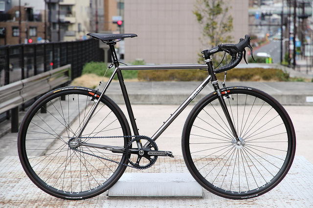 最も優遇 son シュミットSONdelux mash surly BLUELUG パーツ