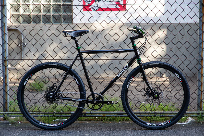 SURLY* straggler / BUILT BY BLUE LUG - CUSTOMER'S BIKE CATALOG /  カスタマーズバイクカタログ