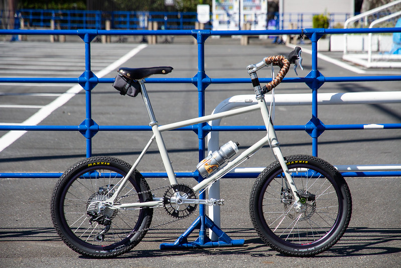 定番人気！ Clint's *VELO ORANGE* neutrino / BUILT BY BLUE LUG 自転車本体