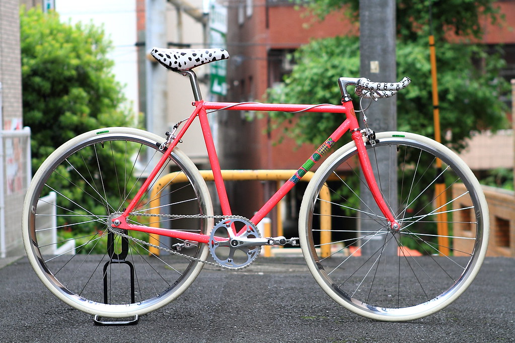 希少　ピストバイク　TOMONI BIKE 希少 ピストバイク TOMONI BIKE - メルカリ