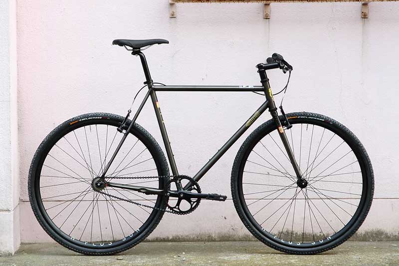 自転車本体 cinelli MASH work CINELLIとMASHのChasが手がけた新作