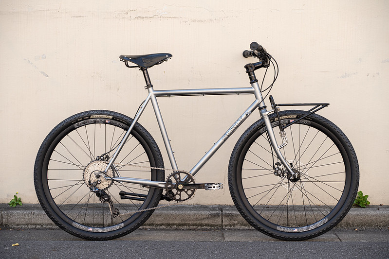 SURLY* straggler / BUILT BY BLUE LUG - CUSTOMER'S BIKE CATALOG
