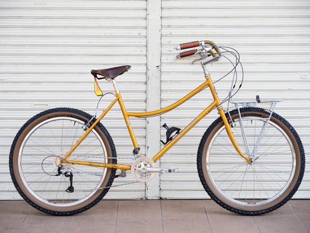 RIVENDELL BICYCLE WORKS - BLUE LUG