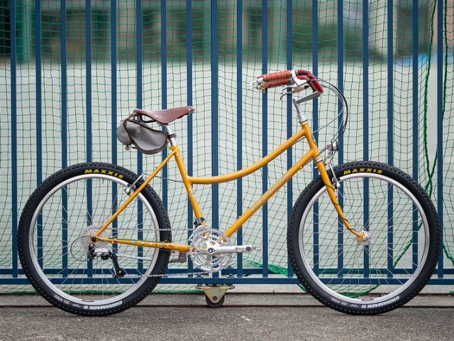 RIVENDELL BICYCLE WORKS Susie w. longbolts/Wolbis Slugstone