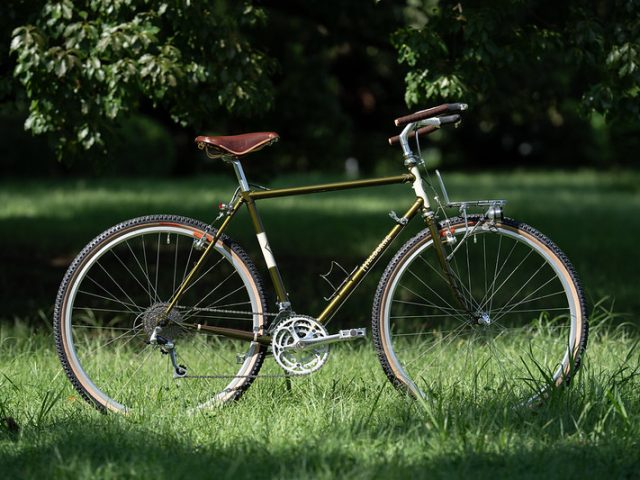 RIVENDELL BICYCLE WORKS - BLUE LUG