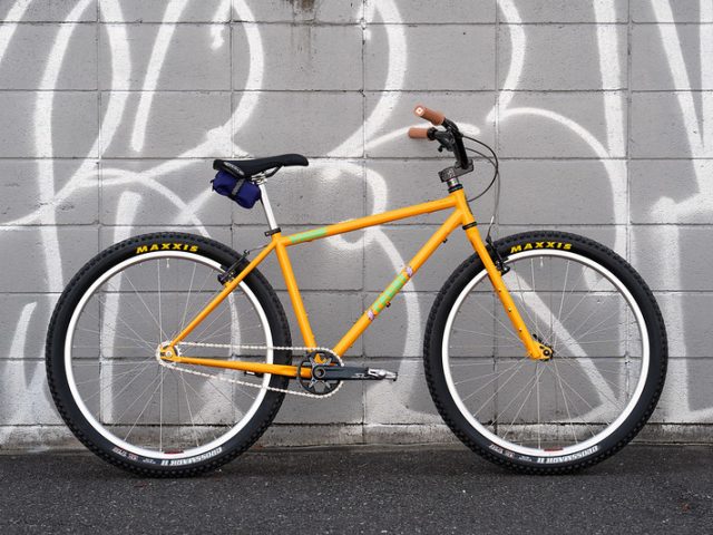 🌴 CRUST BIKES 🌴 WOMBAT - BLUE LUG