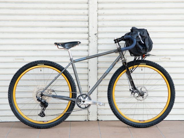 独特な店 BIKES CRUST 🌴 🌴 LUG BLUE - トラックレーサー、ピスト