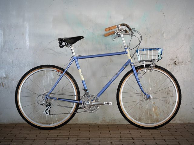 RIVENDELL BICYCLE WORKS - BLUE LUG