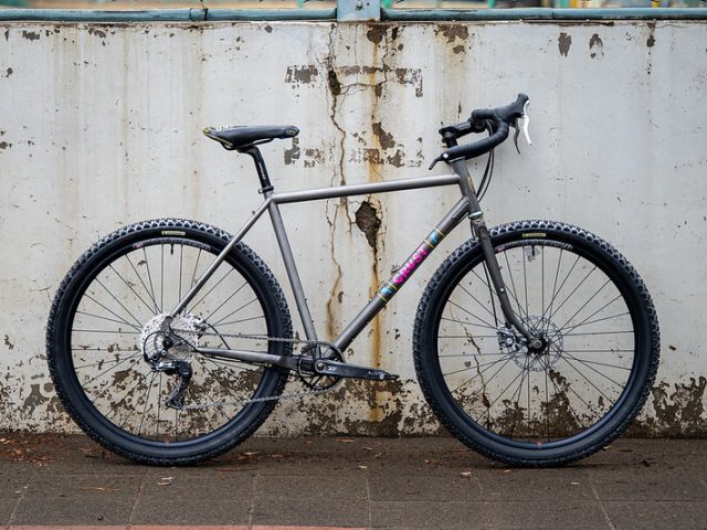 🌴 CRUST BIKES 🌴 EVASION - BLUE LUG