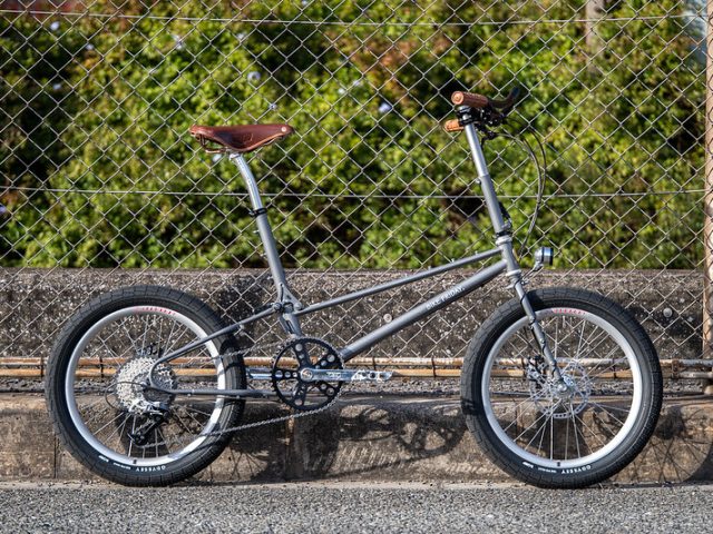 BIKE FRIDAY TOKYO / Blue Lug