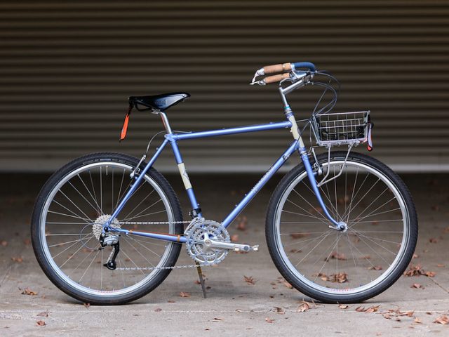 RIVENDELL BICYCLE WORKS - BLUE LUG