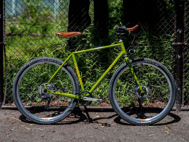 🌴 CRUST BIKES 🌴 - BLUE LUG