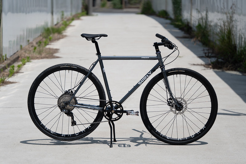 straggler - SURLY / BLUE LUGスタッフによるほぼ全モデル紹介