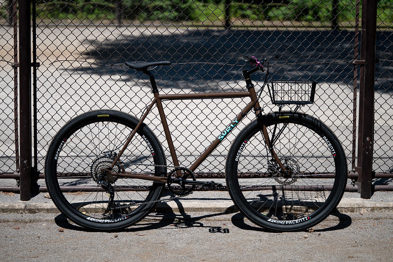 straggler - SURLY / BLUE LUGスタッフによるほぼ全モデル紹介