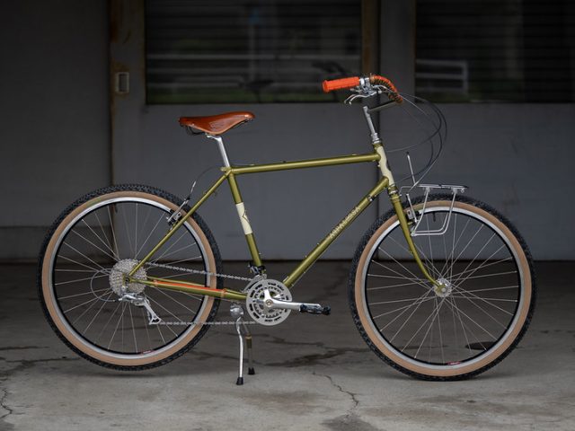 RIVENDELL BICYCLE WORKS - BLUE LUG