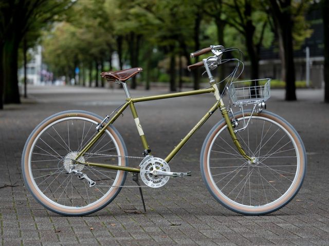 RIVENDELL BICYCLE WORKS - BLUE LUG