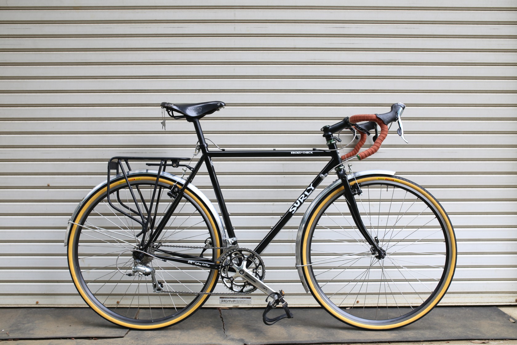 大ふとカチカチストレート！歓喜のポーズとフェンダーお取り付け