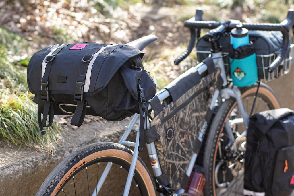 swift handlebar bag