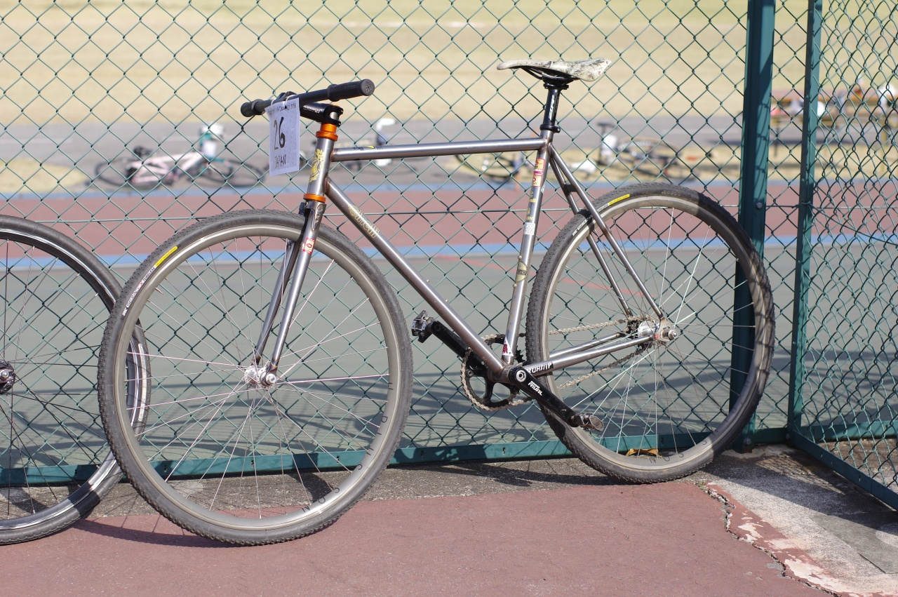 blue cyclocross bike