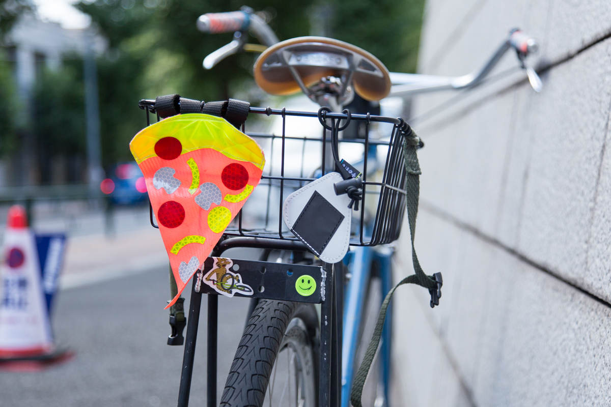 triangle reflector bike