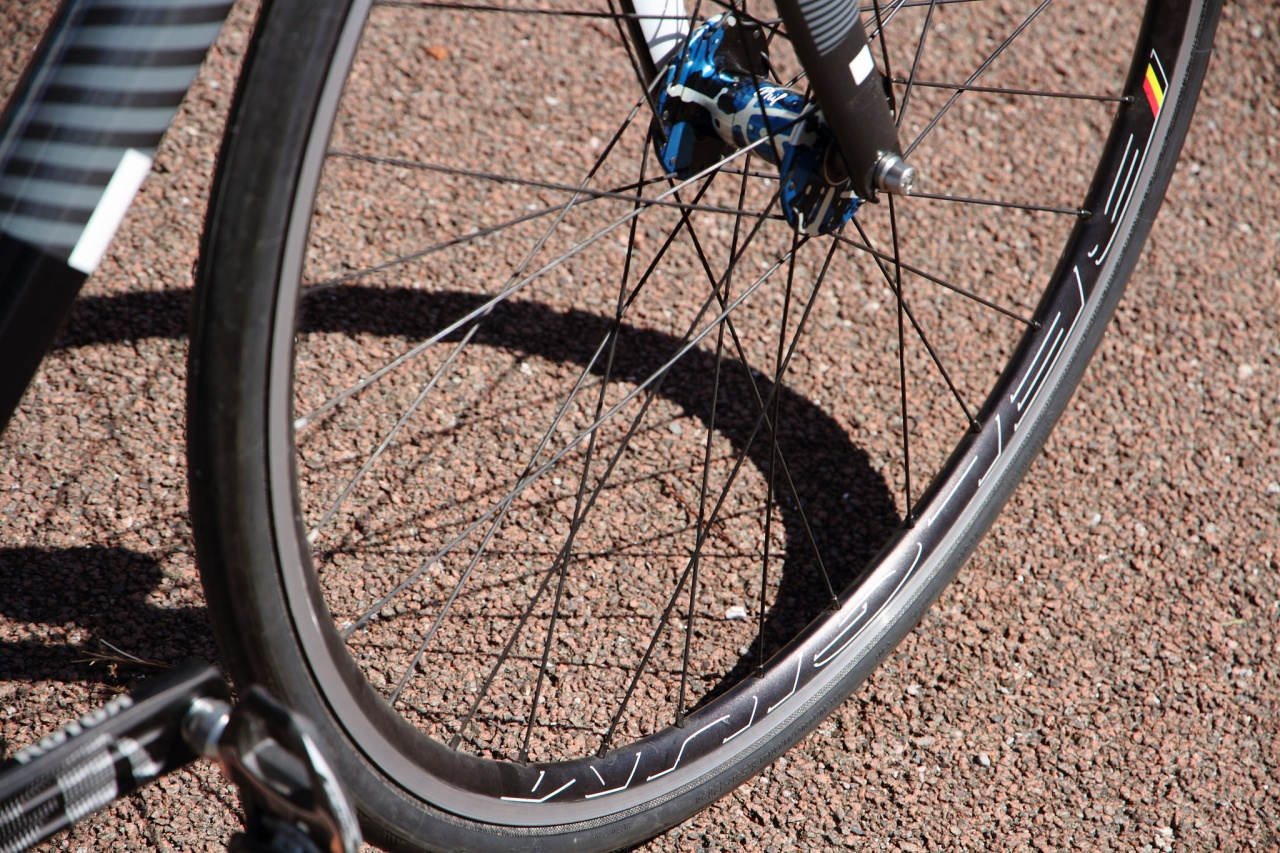 三軒茶屋 自転車アルミリム交換 価格