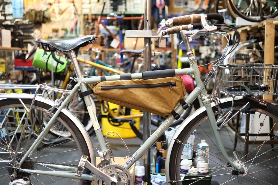 Fairweather framebag halfを使ってみる - BLUE LUG BLOG | 自転車店