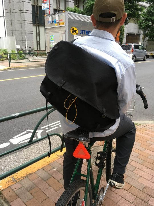 BLUE LUG* the messenger bag (purple/orange reflector) - BLUE LUG 