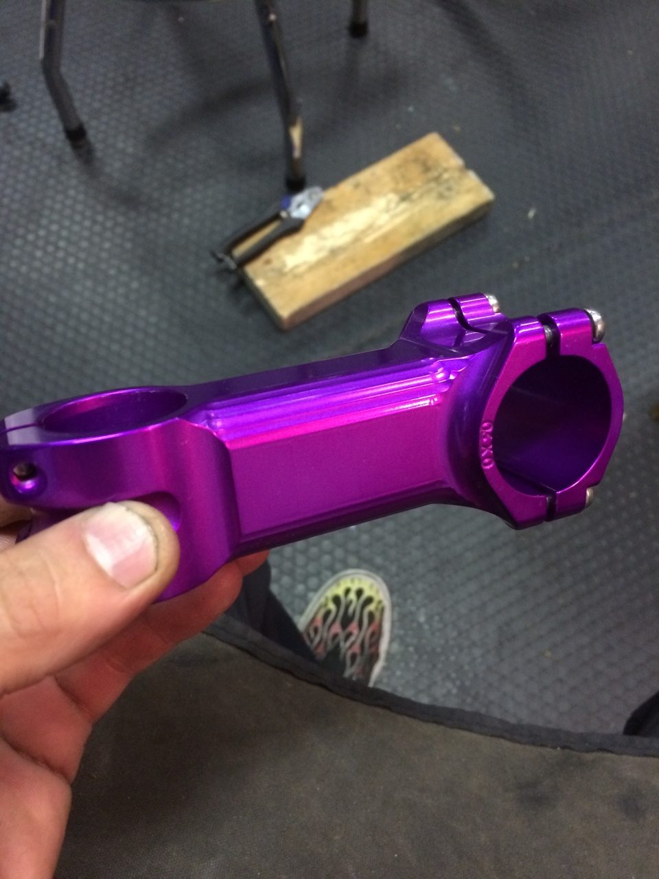 PAUL* boxcar stem (purple) - BLUE LUG ONLINE STORE