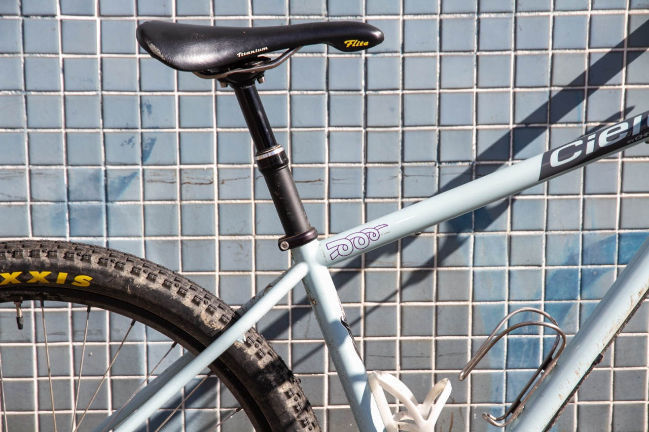 sella italia Flite Titanium サドル　bluelug SELLE ITALIA* flite 1990 saddle (black) - BLUE LUG GLOBAL
