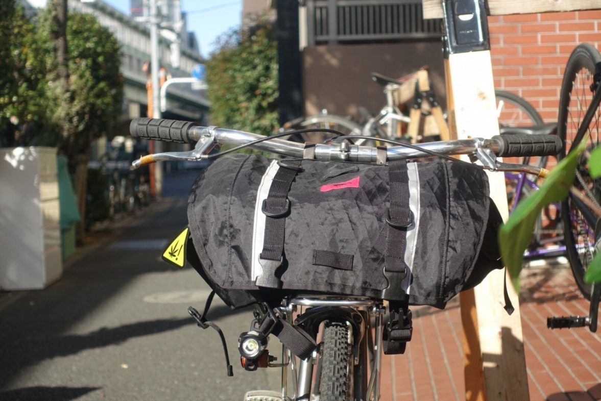 SWIFTINDUSTRIES zeitgeist bluelug 廃盤カラー SWIFT INDUSTRIES* zeitgeist pack (ecopak/black) - BLUE LUG ONLINE