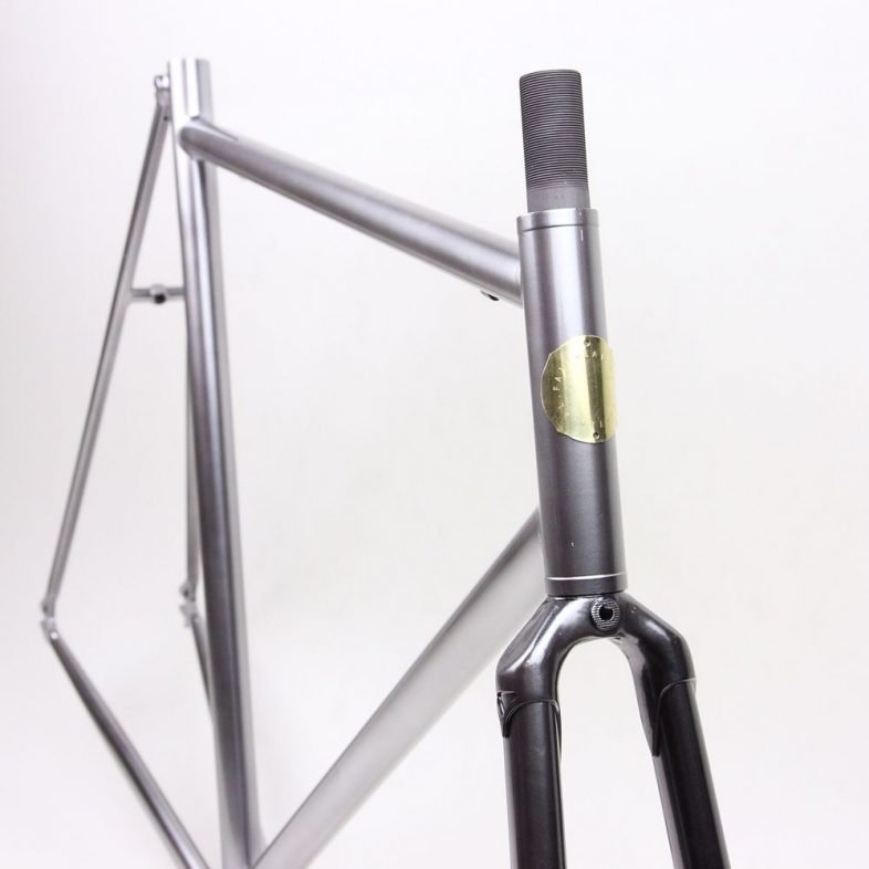 MACH SILVER