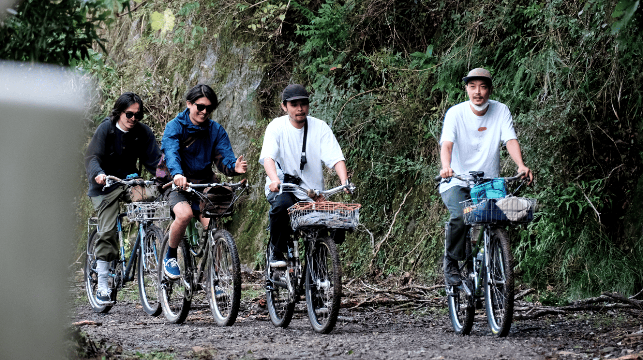 UTS×PWA×Blue Lug BIKE CHINO navy 人気ブランドを sandorobotics.com