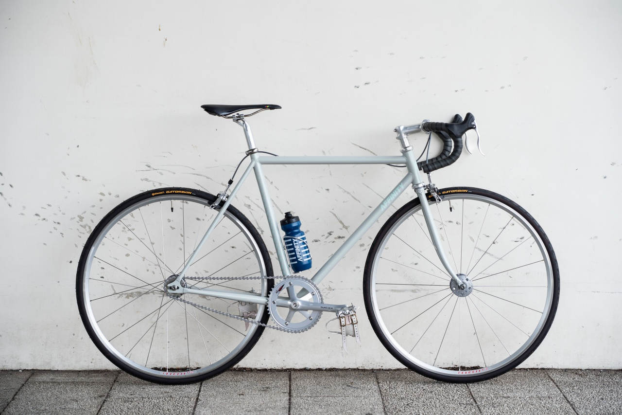 ALLEZ × ブルーラグ　BLUE LUG 直感的な感じ。 - BLUE LUG BLOG | 自転車店 ブルーラグ