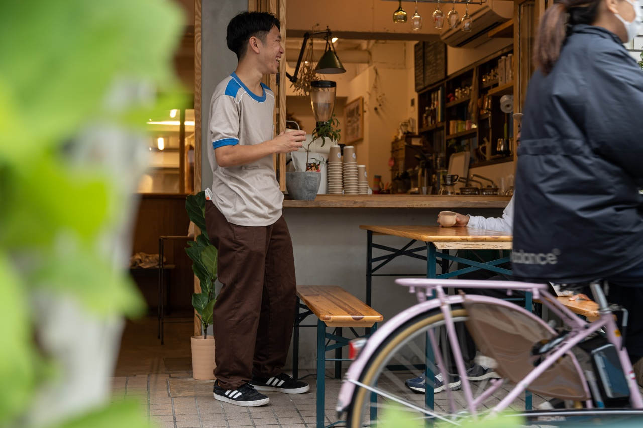 新着商品 チノパン brown L Chino Bike チノパン - somaroc.com