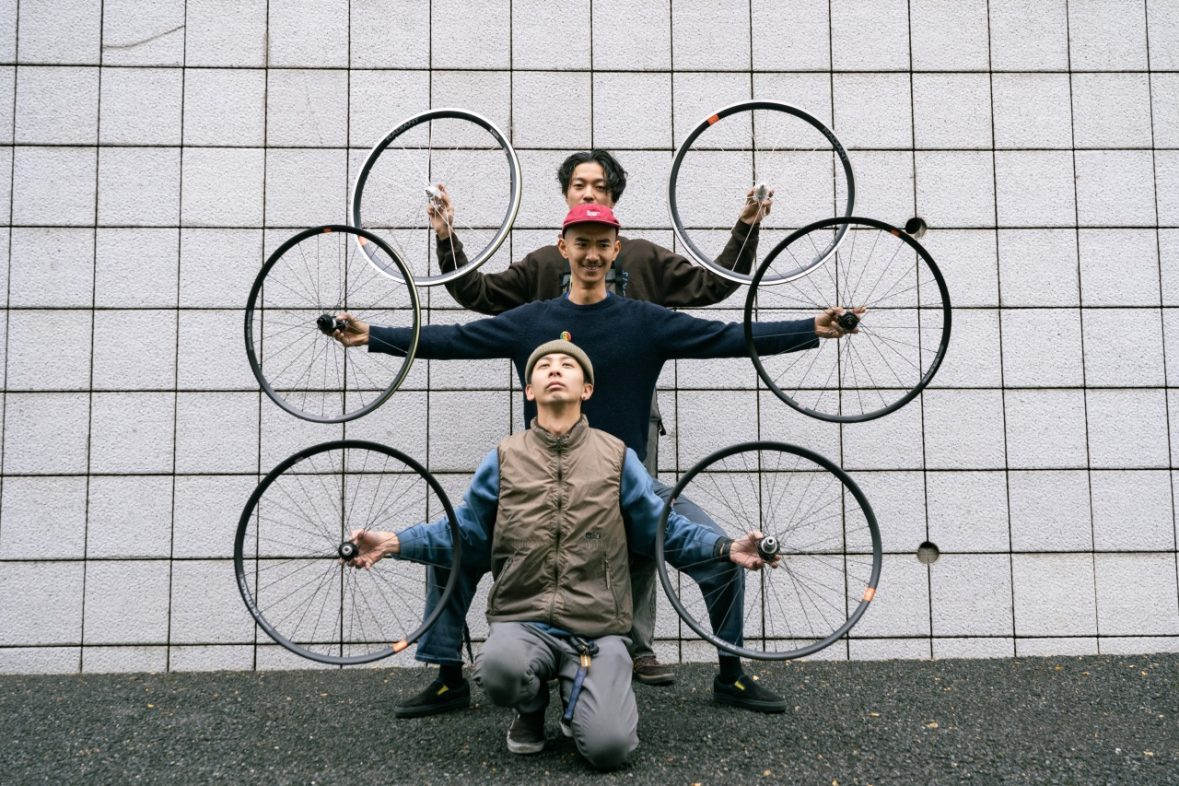 自転車 リム＋ハブ＋スポーク＋ギア 師走に滑り込んでやって来たリムは世界最高峰？ - BLUE LUG BLOG