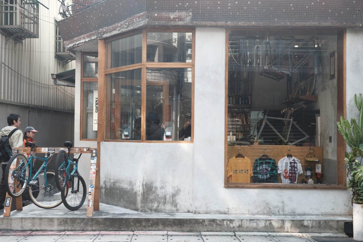 JI PARK ビンテージマウンテンバイク ブルー 車庫保管　愛知より JI PARK ビンテージマウンテンバイク ブルー 車庫保管 愛知より - メルカリ