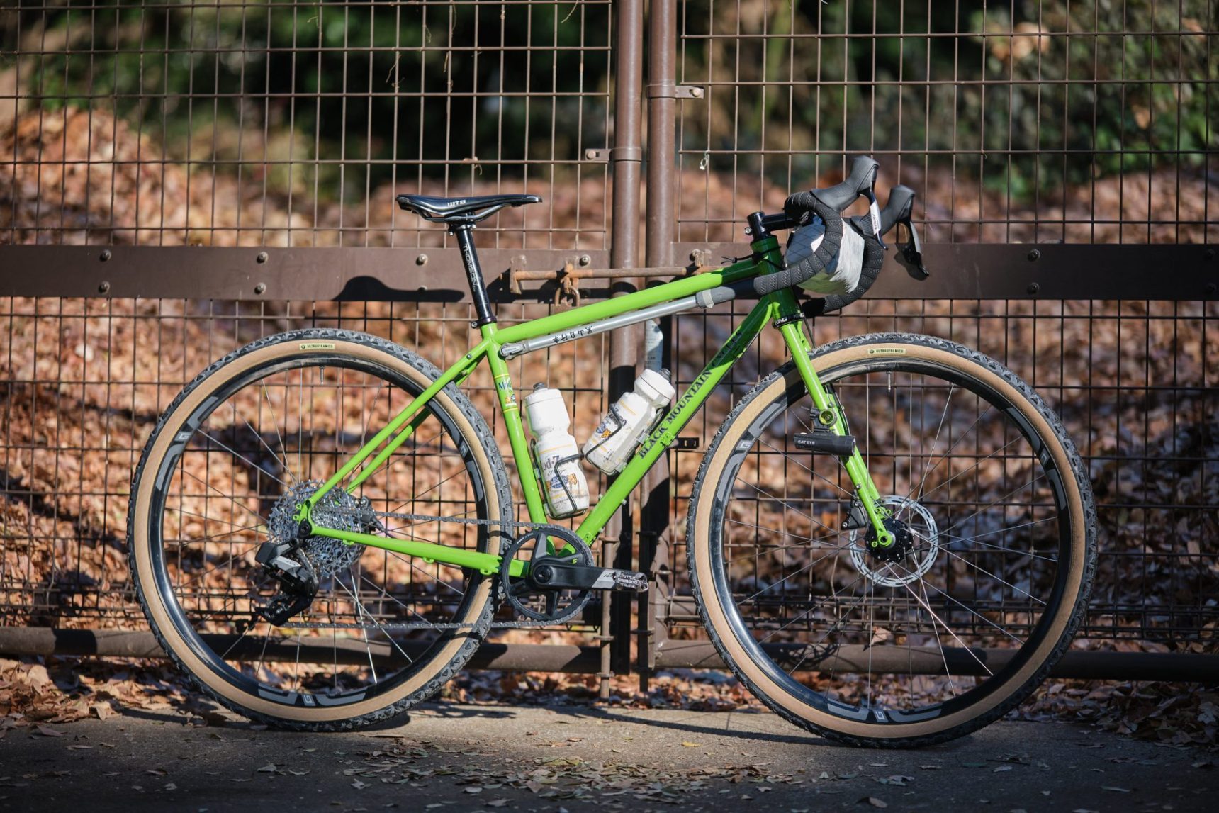 赤緑クリーク フルパラ Go Greener's - BLUE LUG BLOG | 自転車店 ブルーラグ スタッフブログ