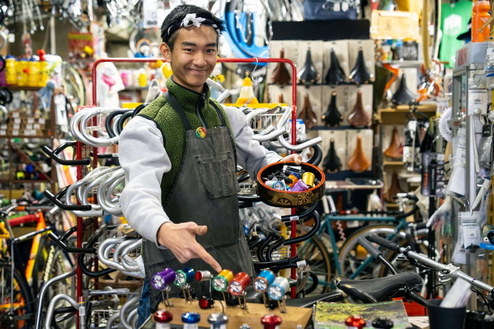 最高級のダイナモライトと新入荷のライトマウントについて