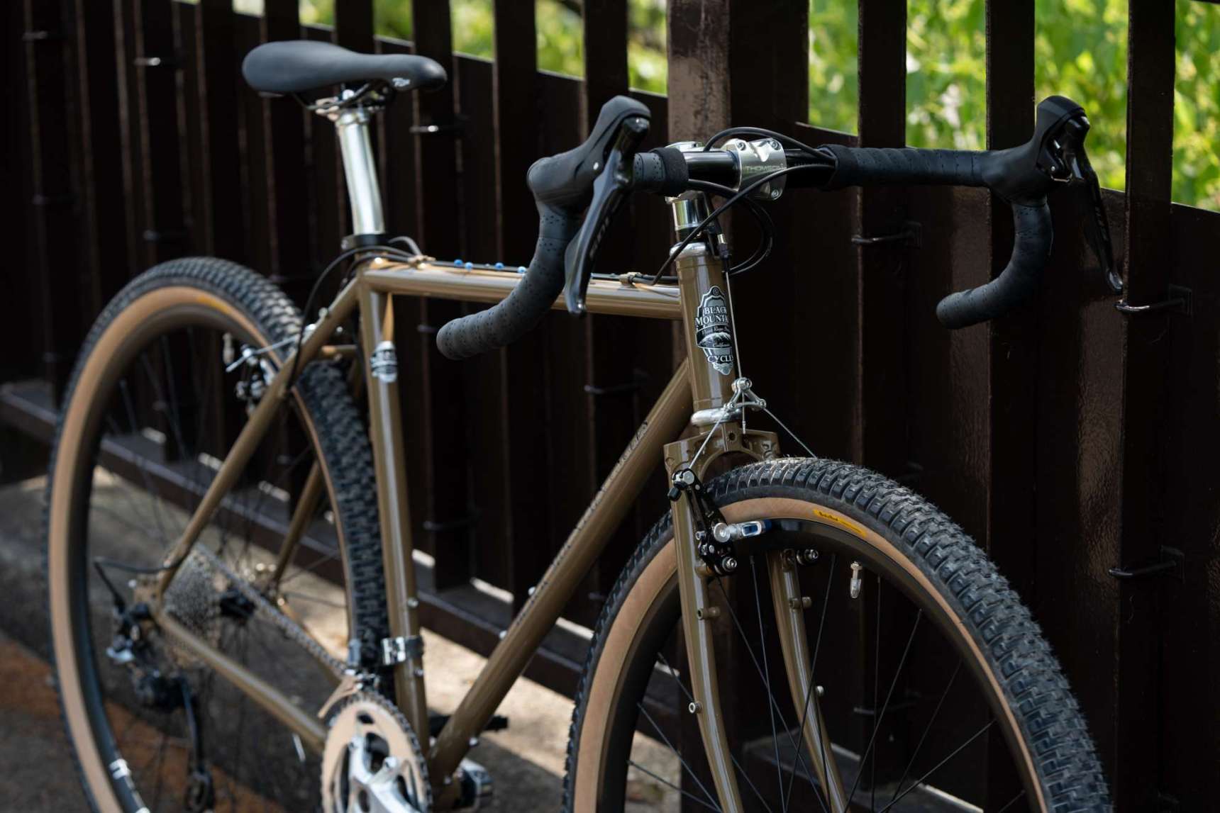 Khaki Monstercross - BLUE LUG BLOG | 自転車店 ブルーラグ