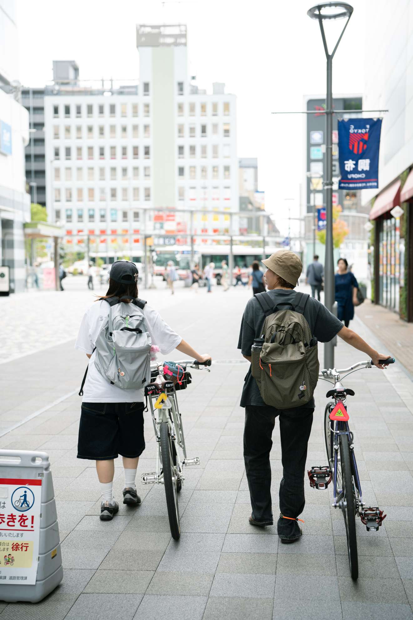 THE DAY PACKとふわふわの相棒 - BLUE LUG BLOG | 自転車店 ブルーラグ