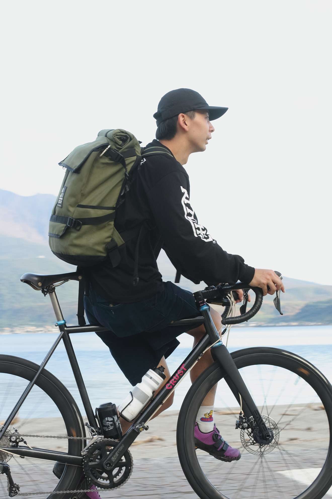 普段使いと一泊二日、遠征ライドにバッチリ - BLUE LUG STAFF REVIEW