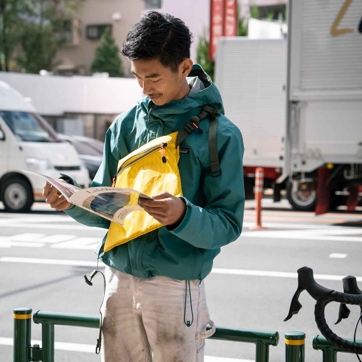 YANCO* stem bag (yellow/red/B) - BLUE LUG ONLINE STORE