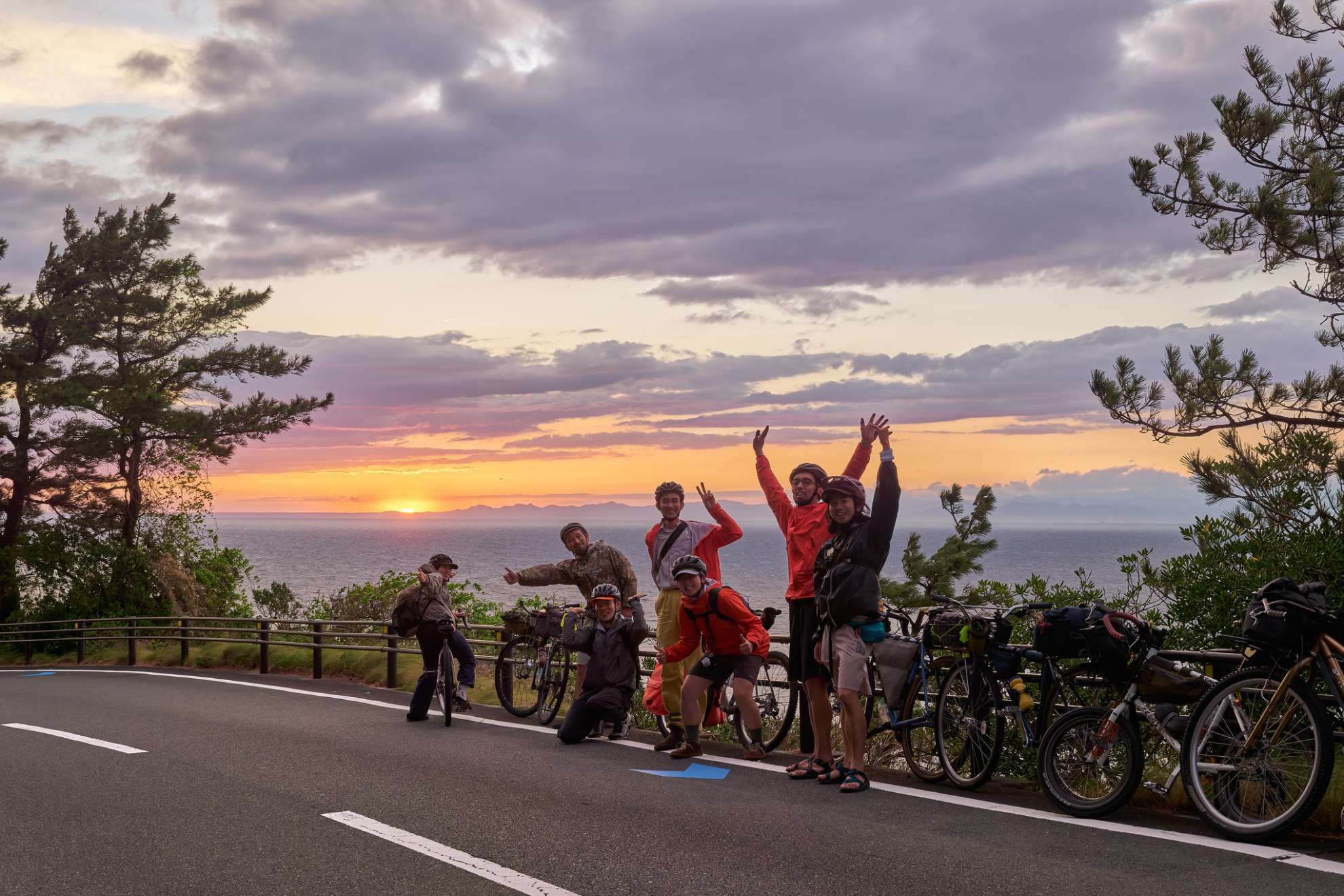 JINDAIJI MOUNTAIN WORKSと行く最高のバイクパッキング。 - BLUE LUG