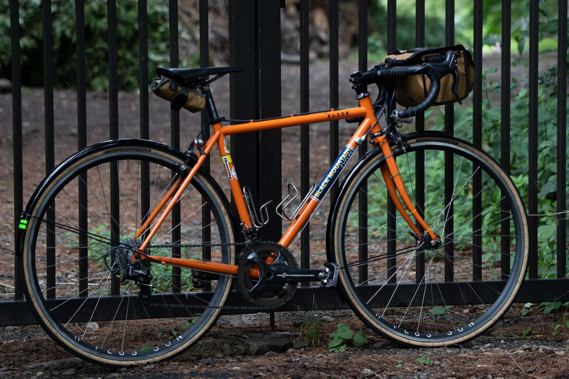 レース用じゃないロードバイク。 - BLUE LUG STAFF REVIEW | 自転車店