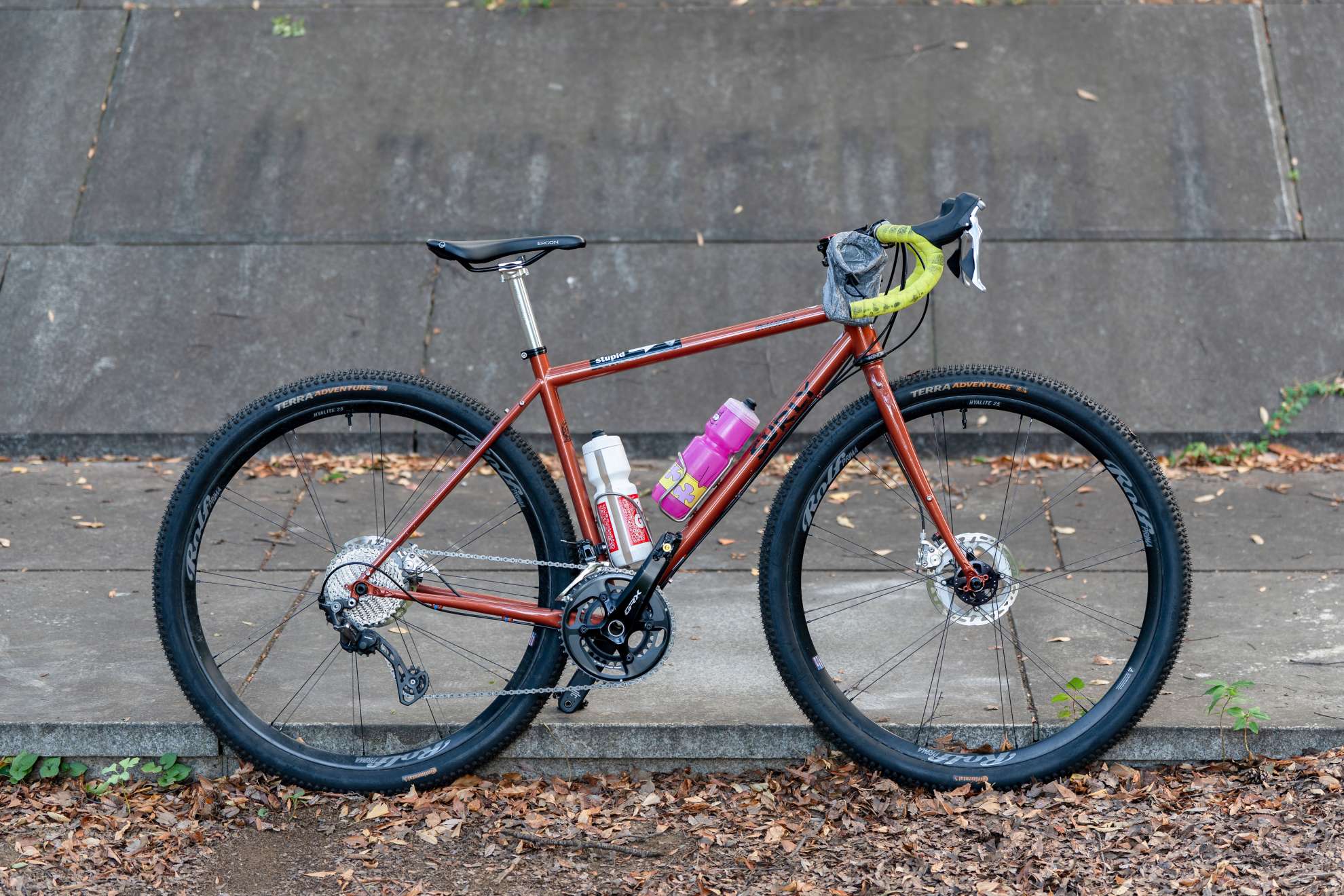 シン・ストラグラー - BLUE LUG BLOG | 自転車店 ブルーラグ スタッフ