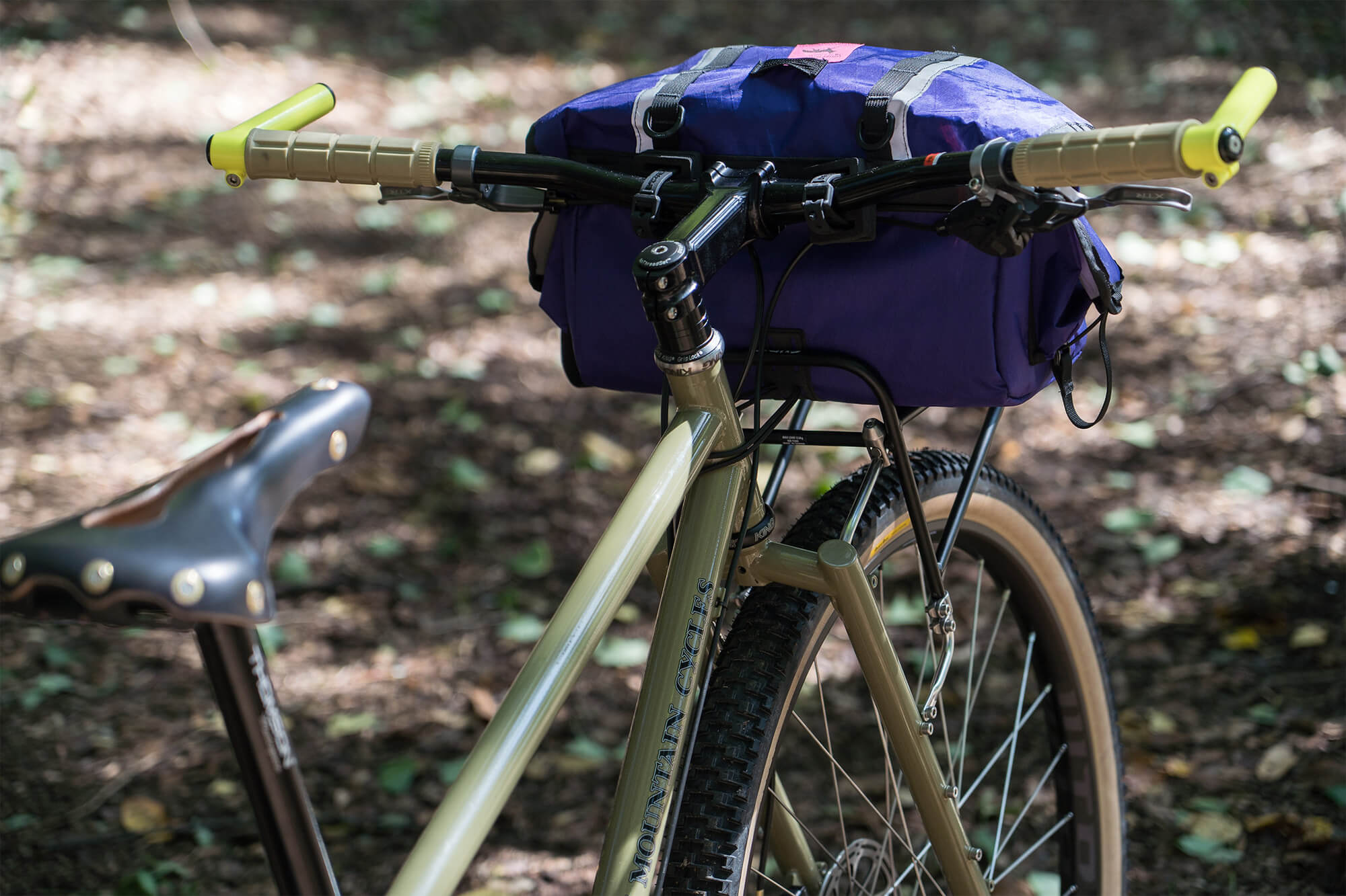 BLACK MOUNTAIN CYCLES - BLUE LUG